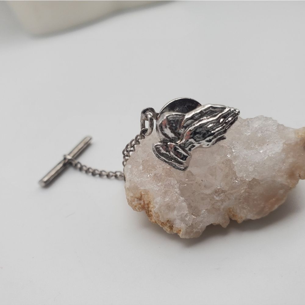 ‎Praying hands cufflink - Picture 2 of 2
